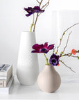 Manufacture Collier Blanc Vase Carre Tall - V&B KSA