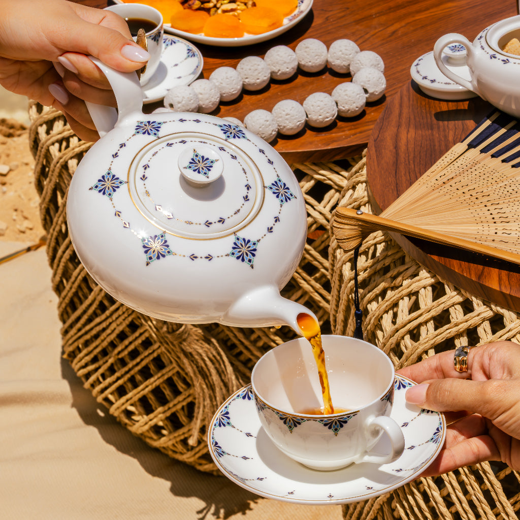 Azure Teapot with cover 1l