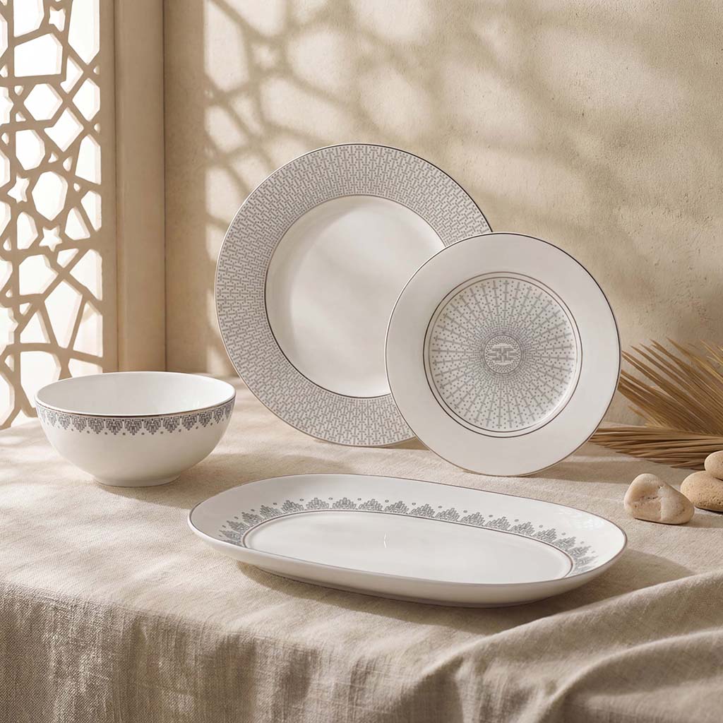 Geo Rose Grey &amp; Platinum Dinner Plate 28 cm