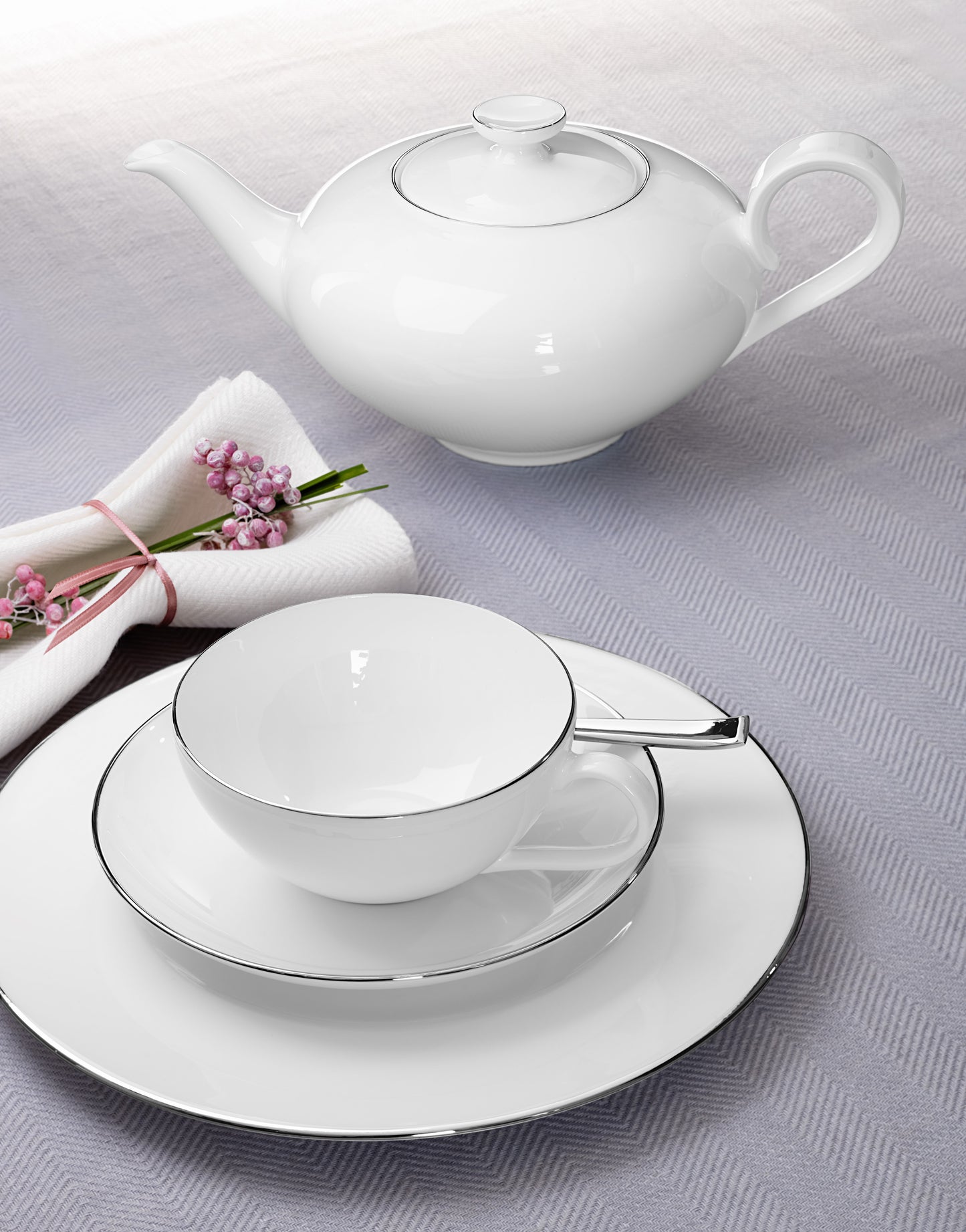 Anmut Platinum Tea/Coffee Set 6 Person On 15 Pieces